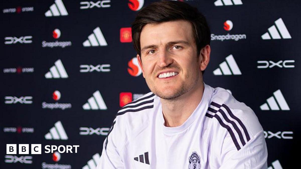 Harry Maguire renova contrato com o Manchester United