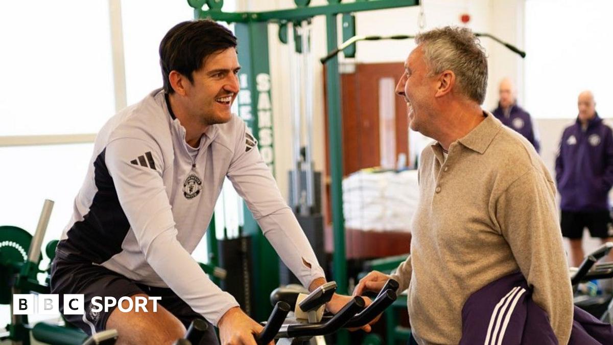 Maguire fala sobre seus momentos difíceis e acredita ser um dos melhores do mundo