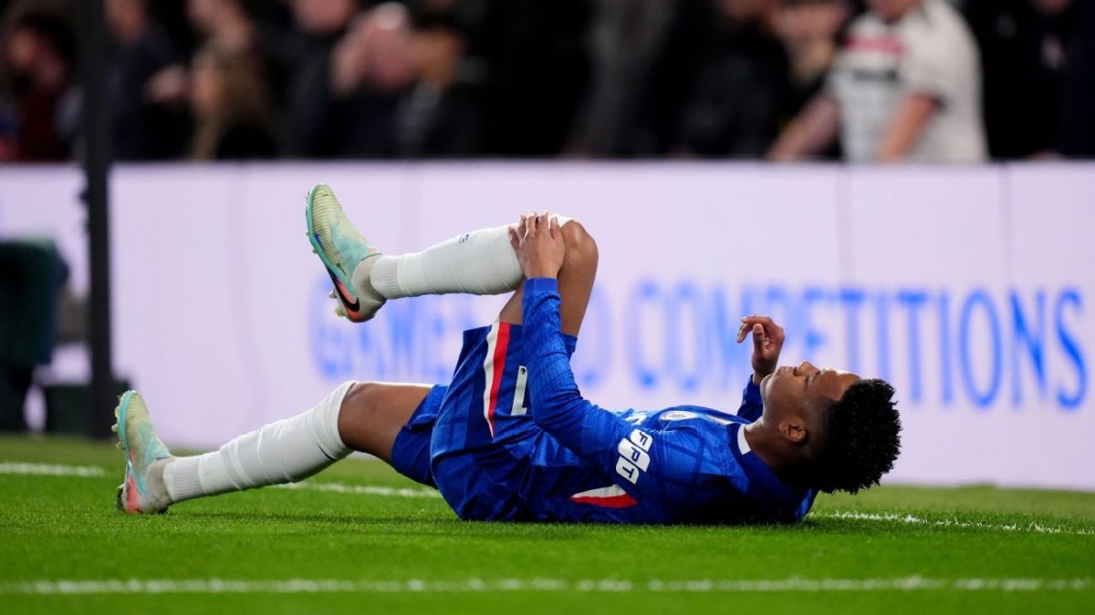 Lesão de Estêvão preocupa o Chelsea