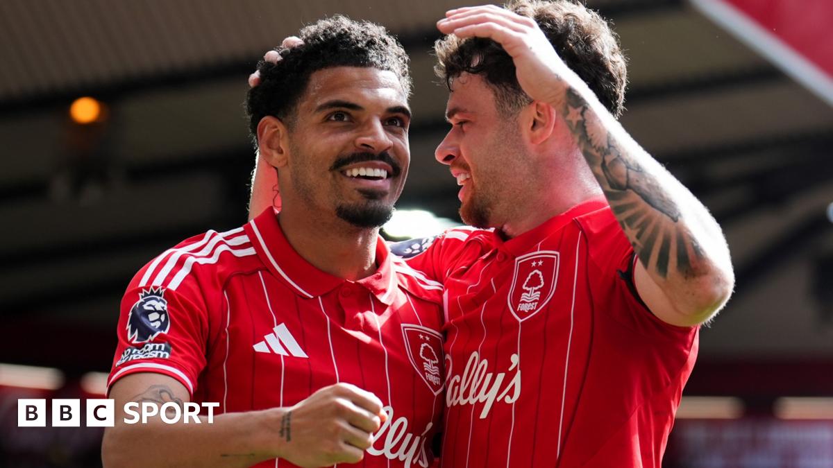 Morgan Gibbs-White brilha com hat-trick