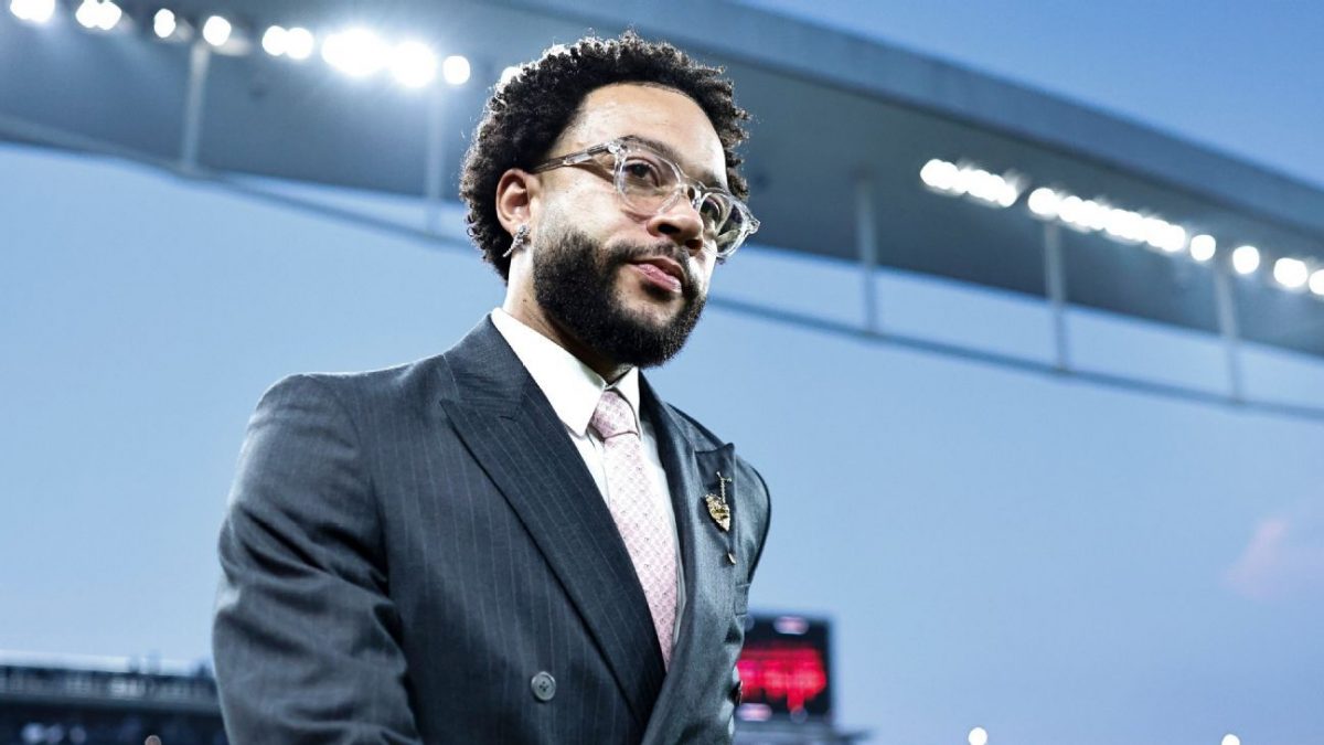 Memphis se recupera e pode voltar ao Corinthians