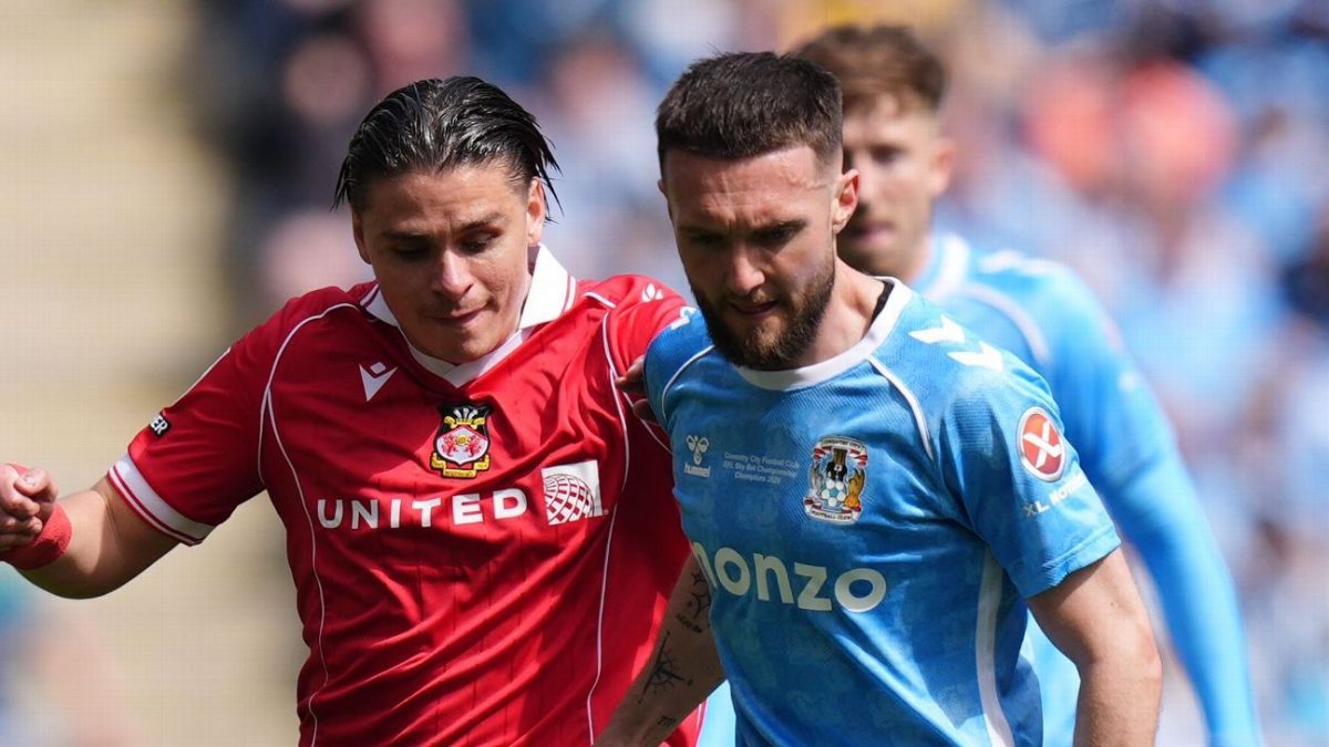 Wrexham perde para o Coventry City e decide ‘sonho’ de Premier League na última rodada