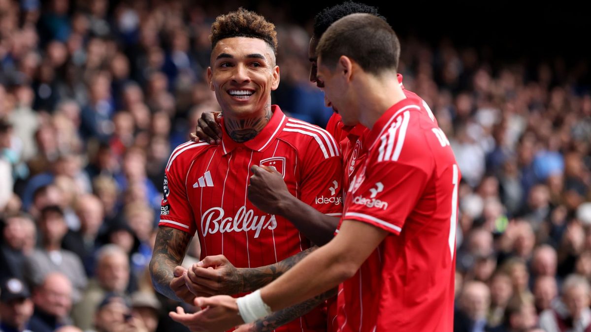 Nottingham Forest vence o Chelsea e se aproxima da zona de segurança