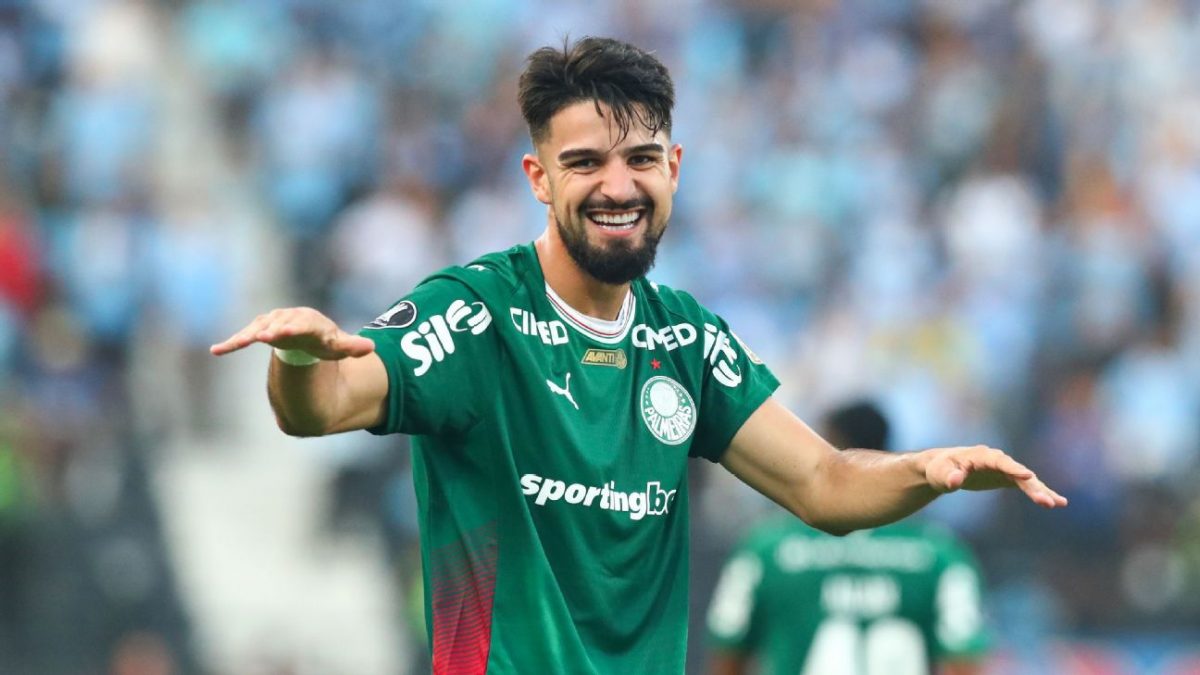 Palmeiras vence o Sporting Cristal e assume a liderança do grupo F da Libertadores