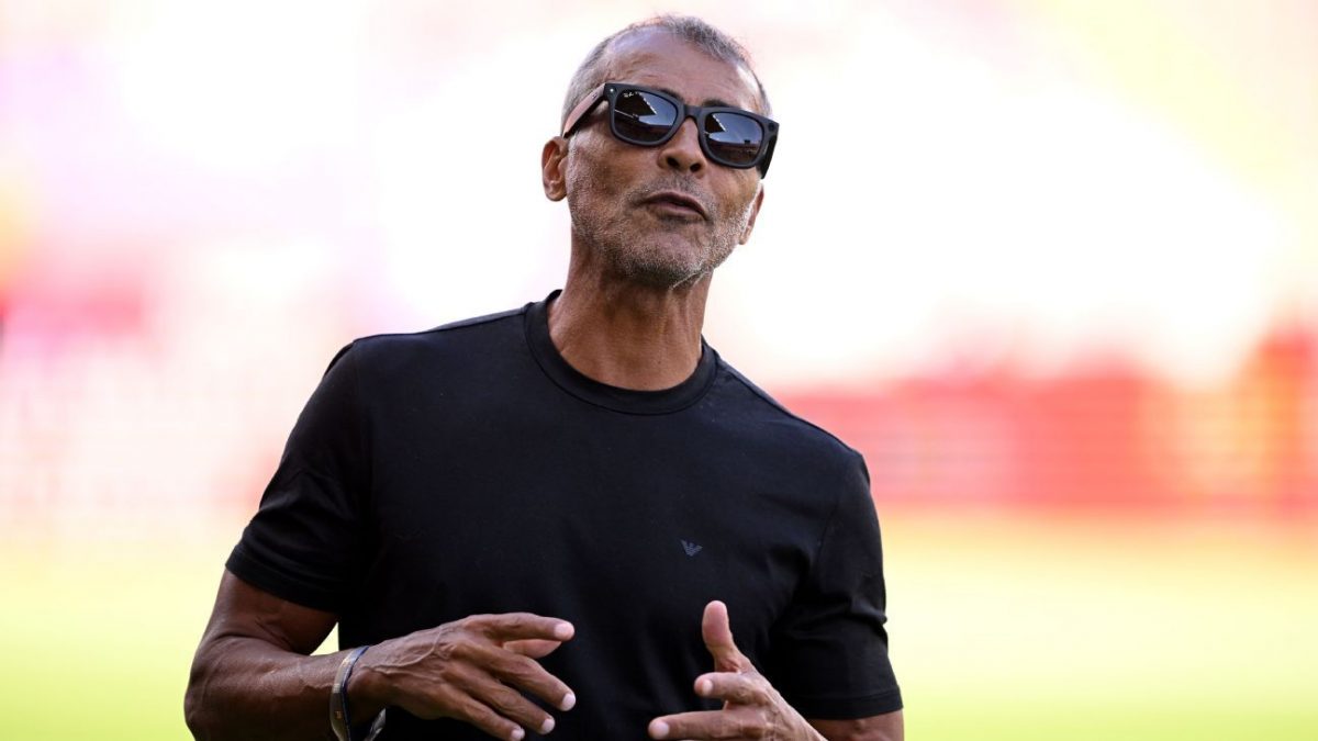 Romário defende a convocação de Neymar para a Copa do Mundo