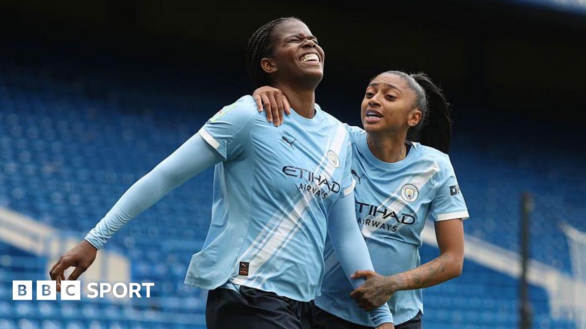 Khadija Shaw brilha no Manchester City
