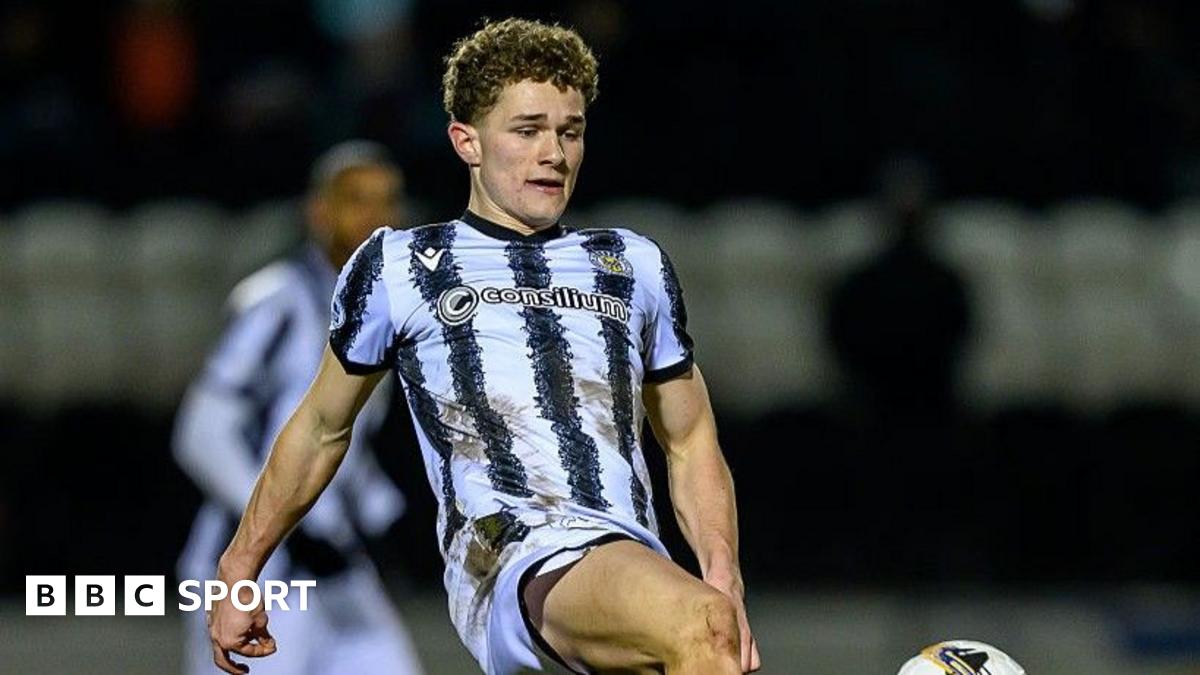 O Jovem Talento do Manchester United Brilha na Escócia