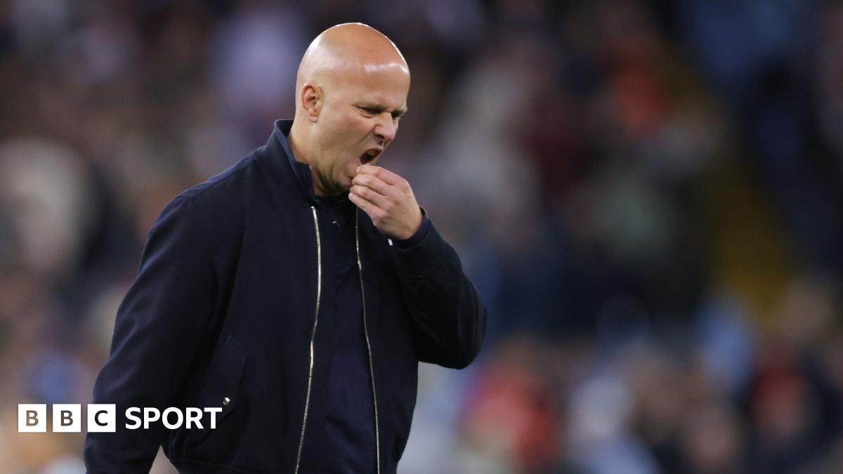 Liverpool sofre mais uma derrota