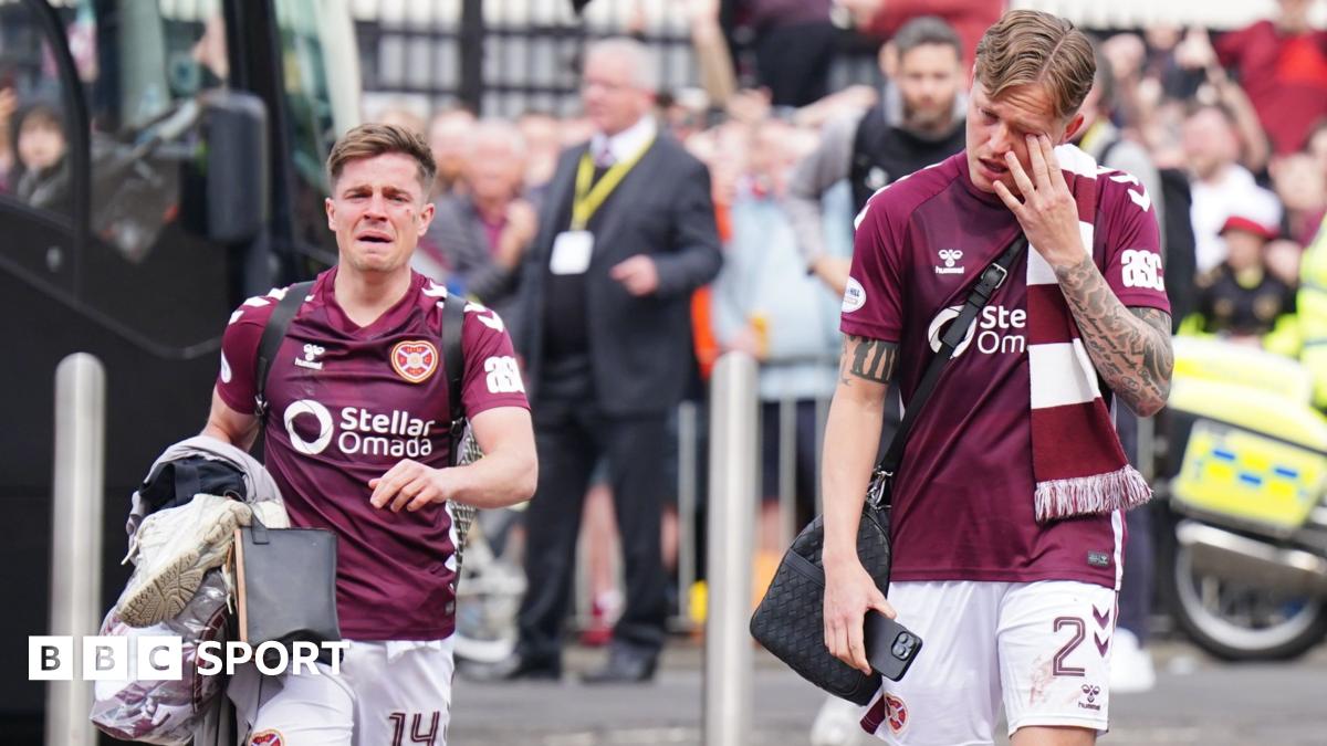 Hearts deixa Celtic Park devido a ameaças