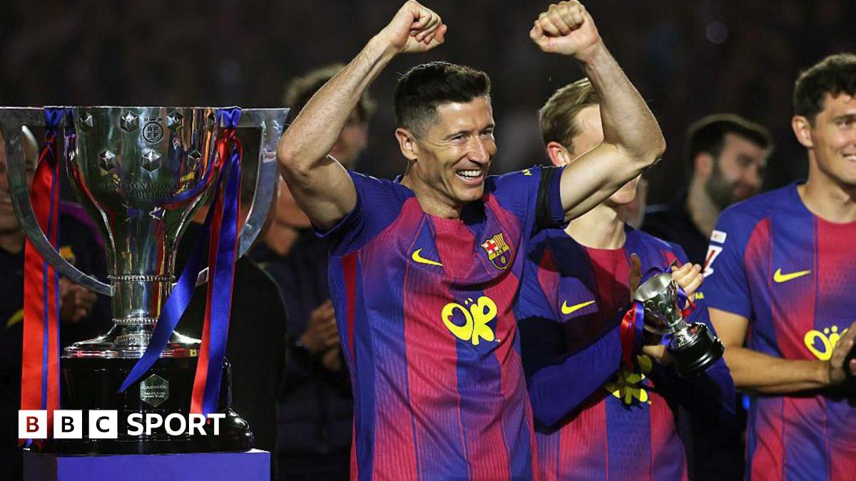 Lewandowski deixa o Barcelona no final da temporada
