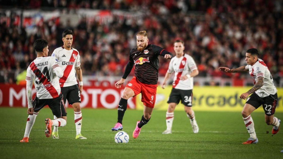 Red Bull Bragantino empata com River Plate