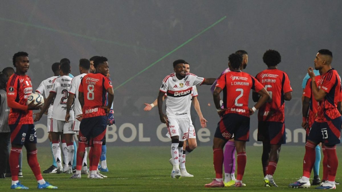 Flamengo confirma vitória em jogo interrompido