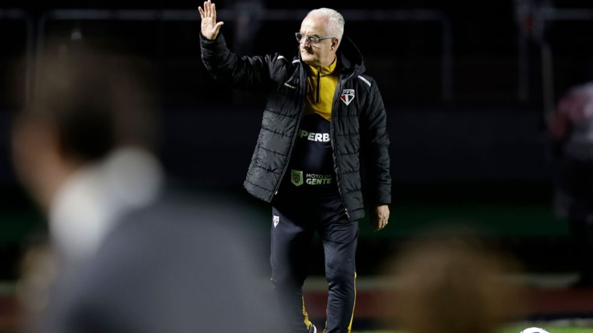 Dorival vê São Paulo sem confiança