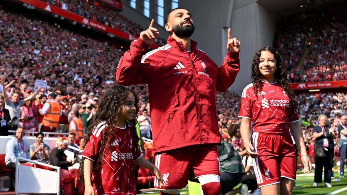 Salah faz último jogo pelo Liverpool