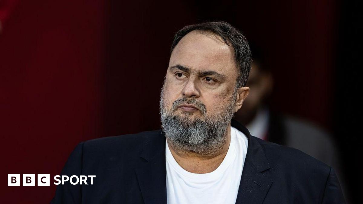 Dono do Nottingham Forest em Conflito