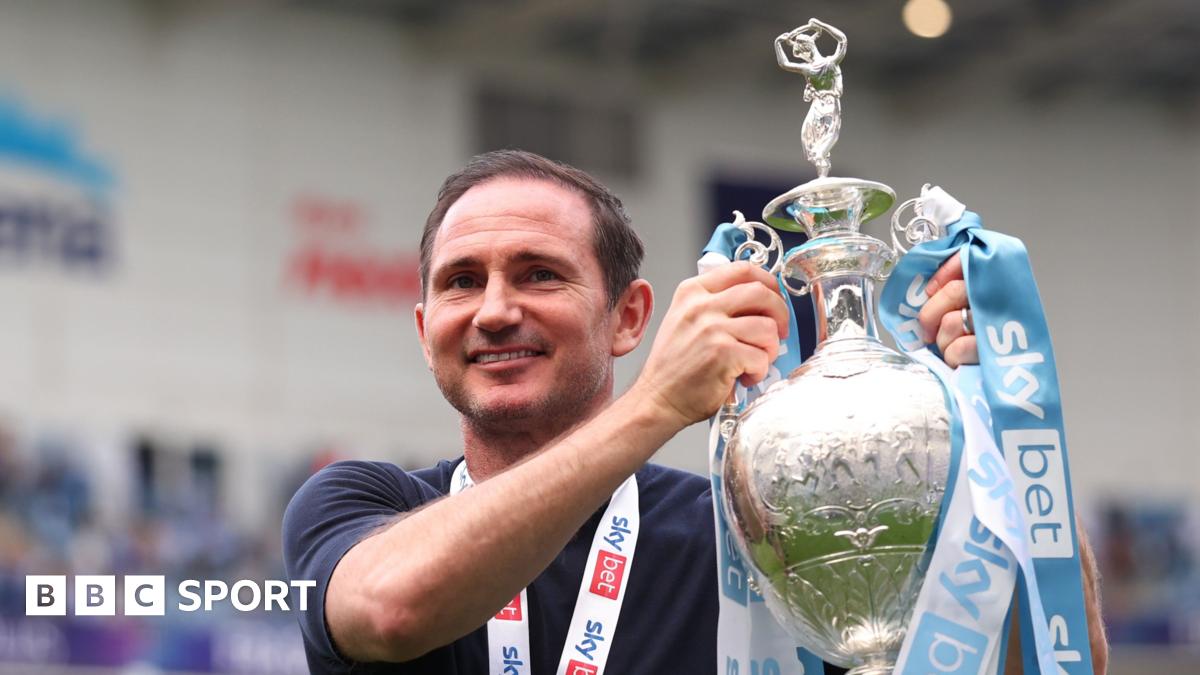Frank Lampard é nomeado técnico do ano da Premier League