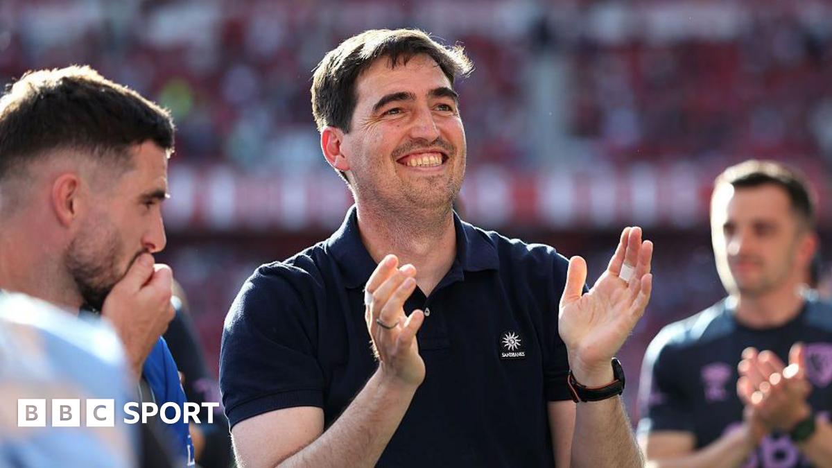 Palace espera resposta de Iraola para definir técnico