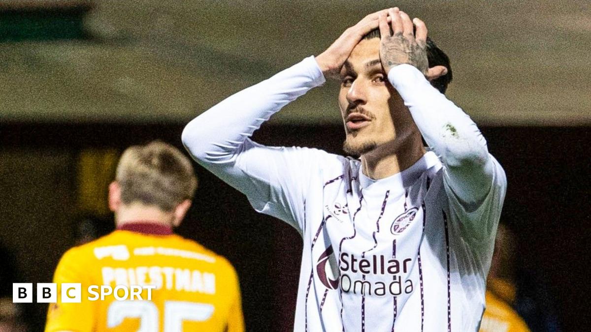 Celtic vence com polêmica