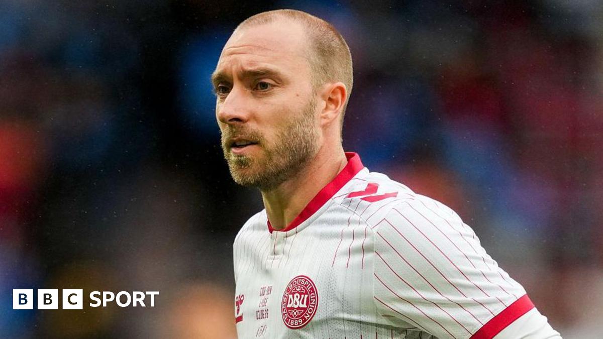 Eriksen Consciente Após Colapso em Jogo da Dinamarca