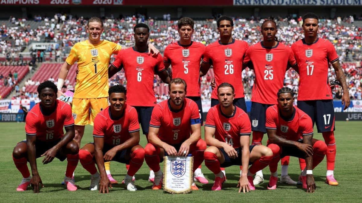 Ex-capitão da Inglaterra elogia Bellingham