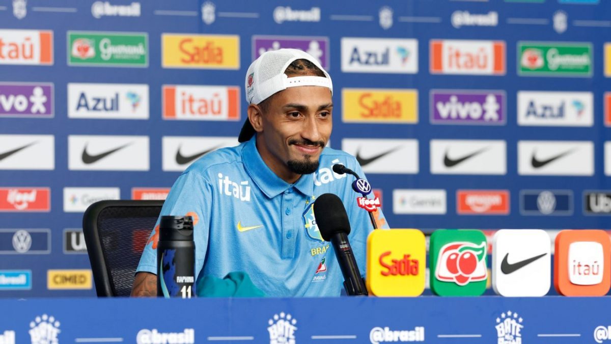 Raphinha se diz mais leve para Copa