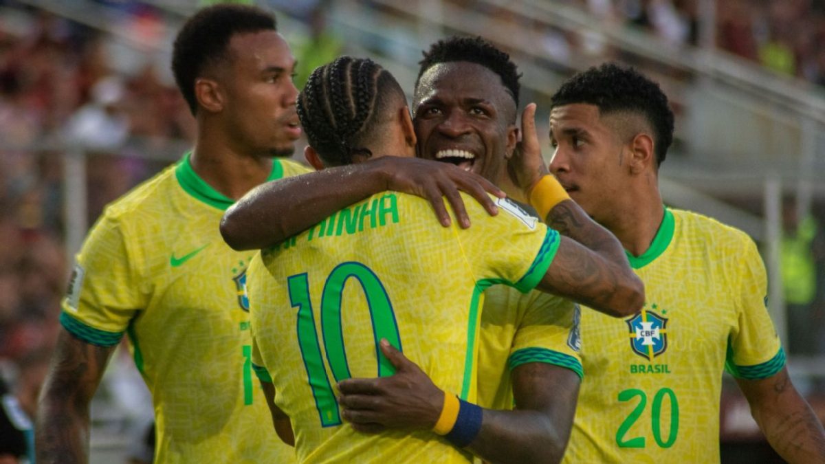 Vinicius Jr. e Raphinha: a dupla de 166 gols desde a última Copa