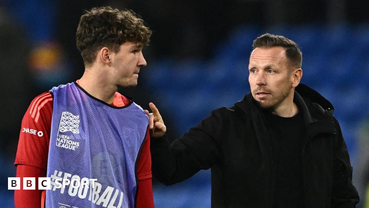 Lewis Koumas: O futuro da seleção galesa