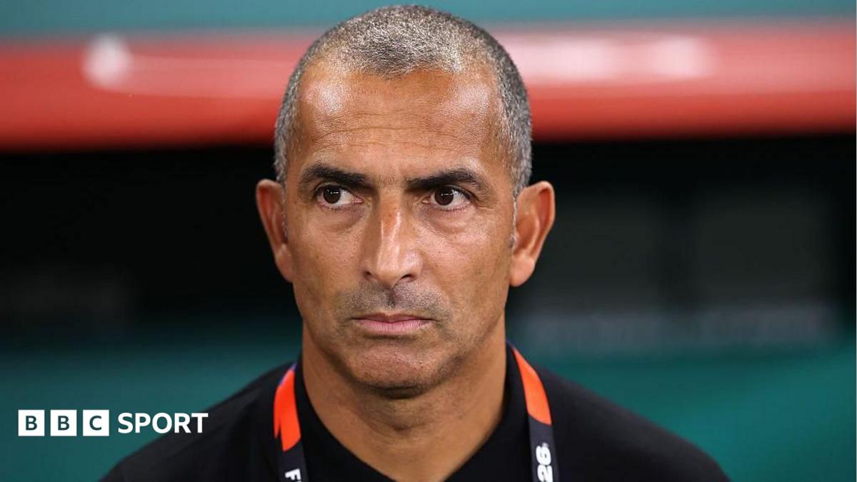 Tunísia demite técnico após apenas uma partida na Copa do Mundo