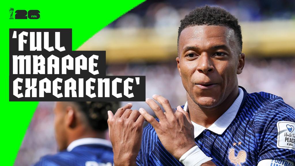 Kylian Mbappe marca dois gols e se torna o maior artilheiro da França