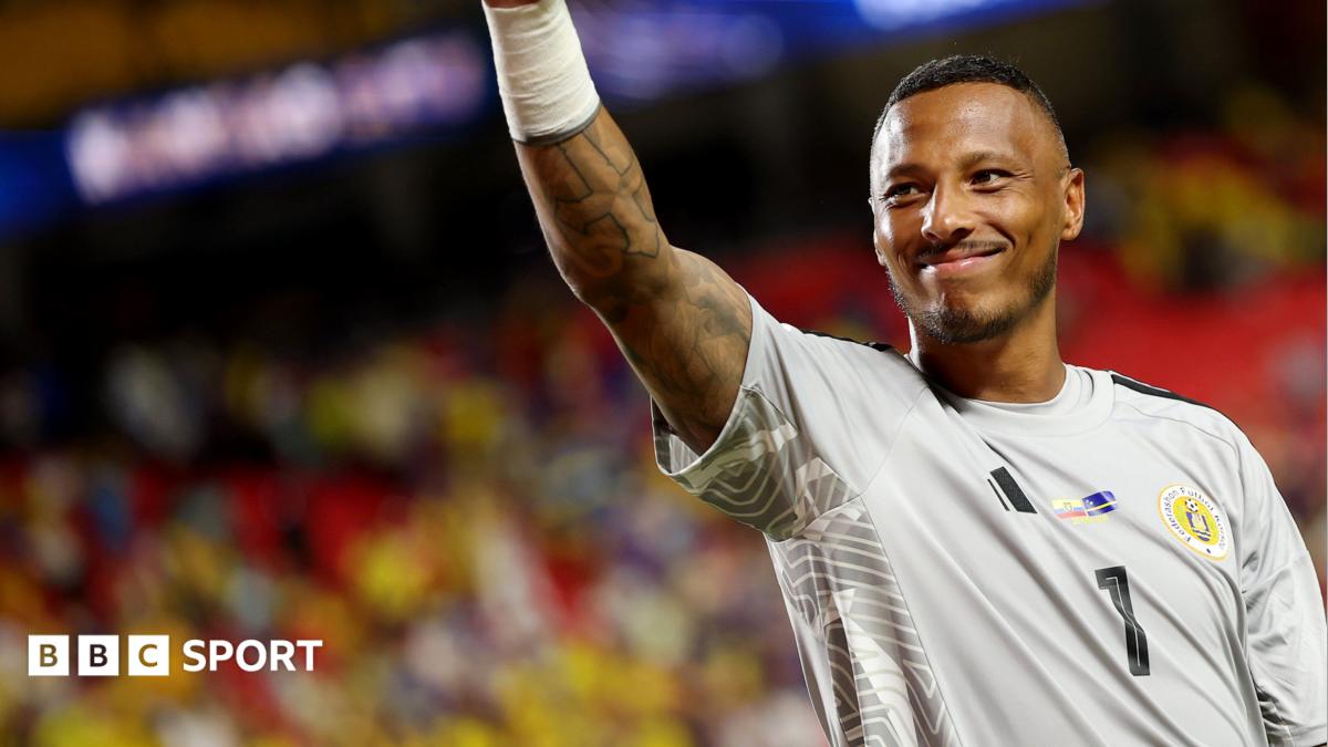 Eloy Room faz história com 15 defesas na Copa do Mundo