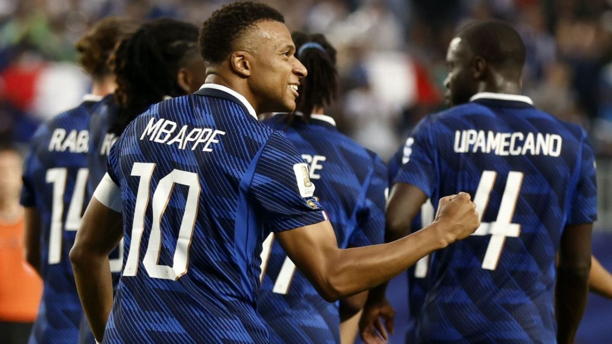 França Goleia Iraque e Avança na Copa do Mundo