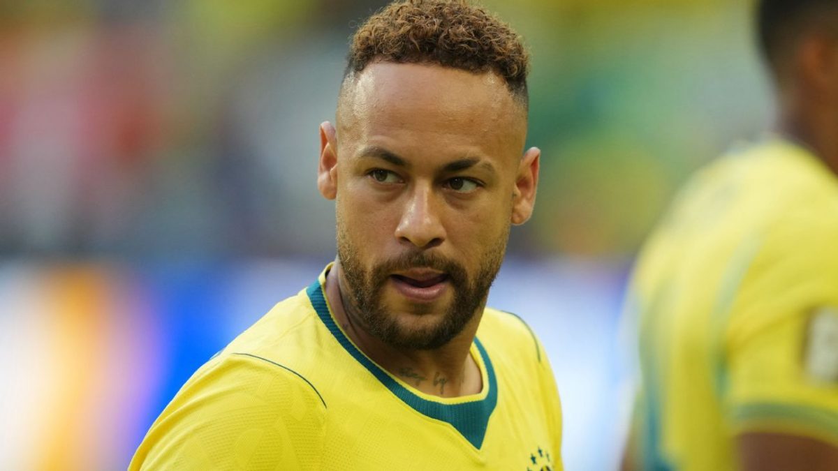 Neymar retorna à Seleção Brasileira