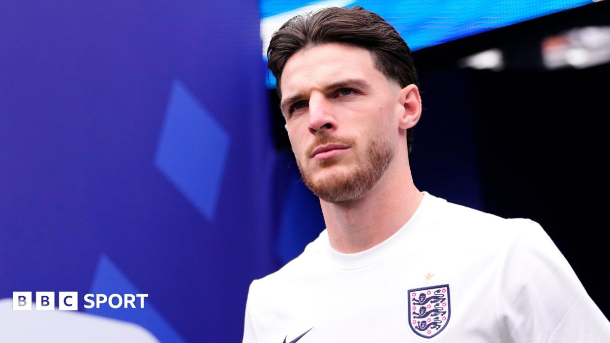 Rice Pronto para Iniciar Jogo da Inglaterra