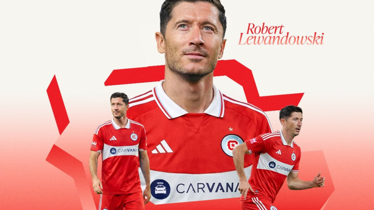 Lewandowski Ficha pelo Chicago Fire