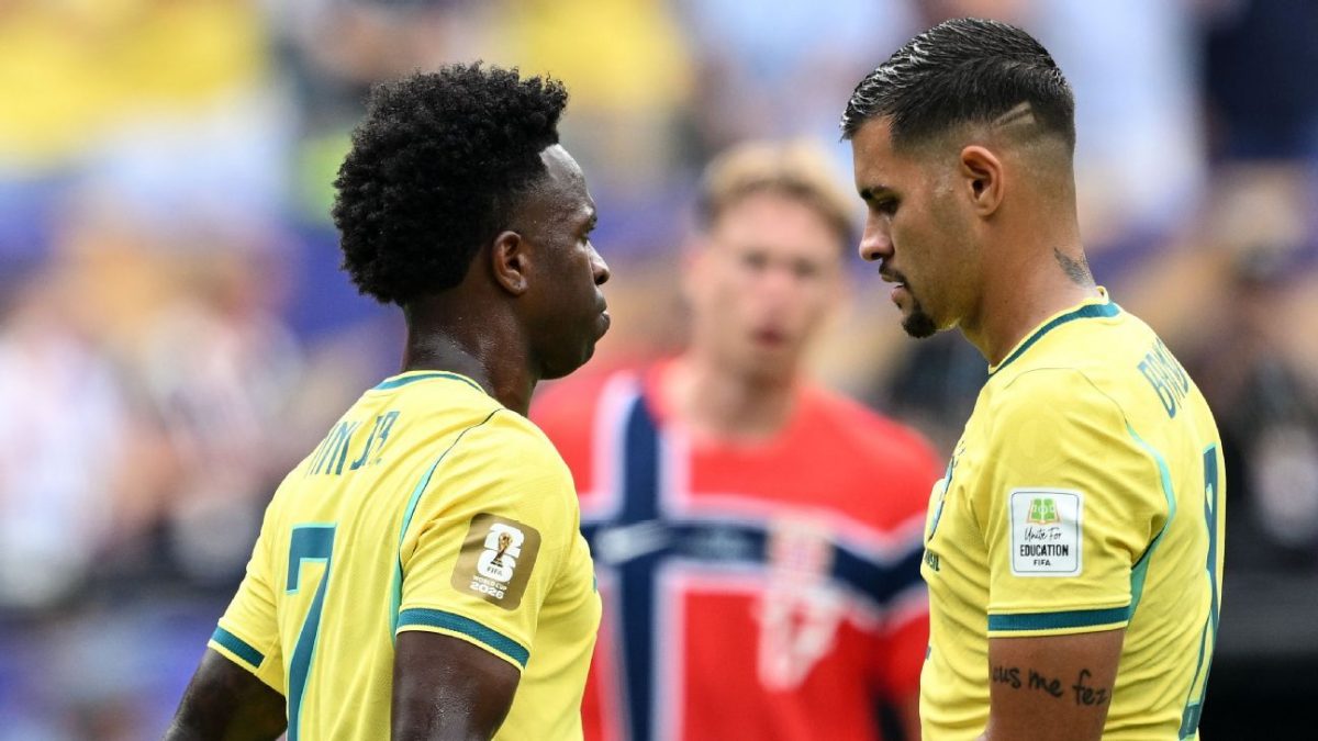 Romário critica Vini Jr por respeitar ordem de Ancelotti