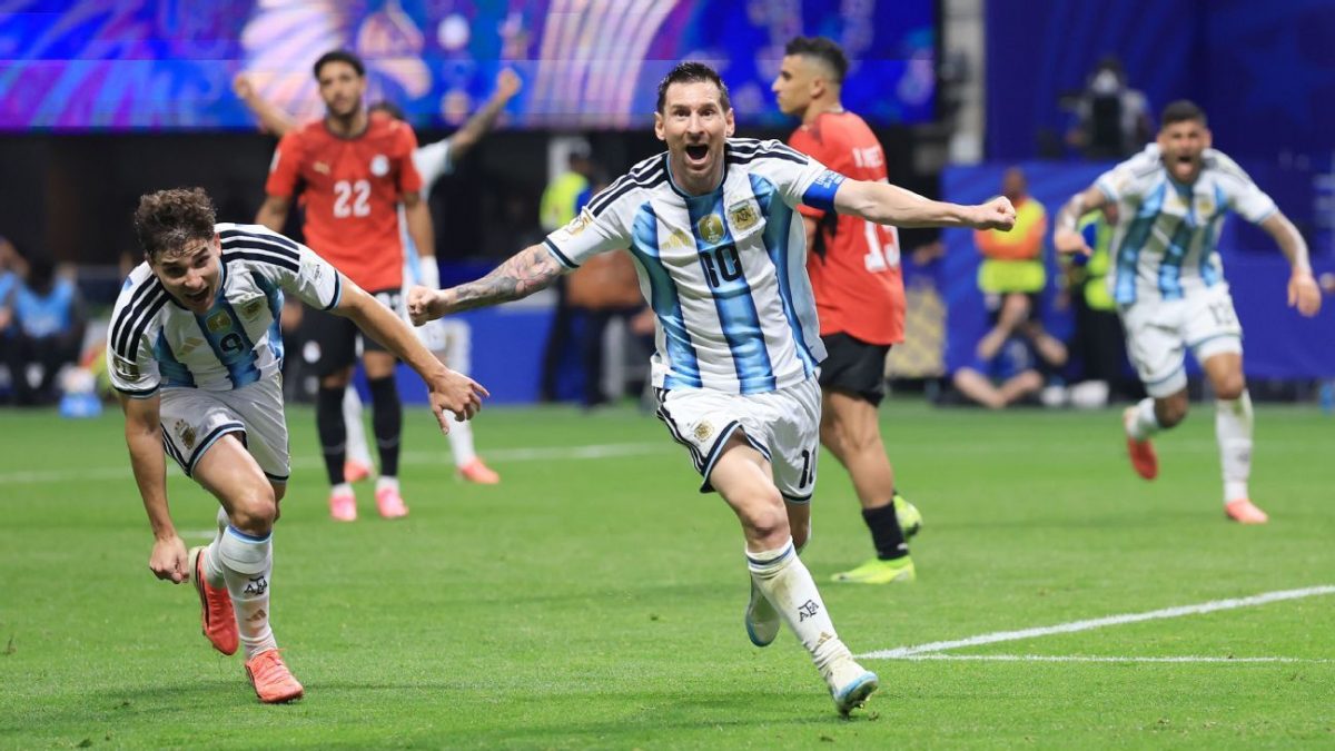 Messi Chora de Alegria após Vitória Épica da Argentina
