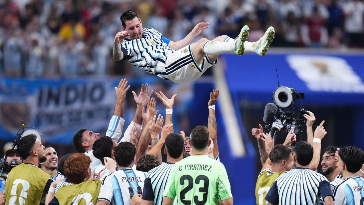 Messi é elogiado por ex-atletas