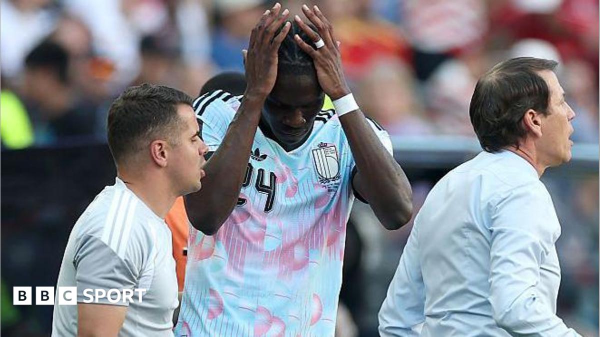 Aston Villa Perde Onana por Lesão