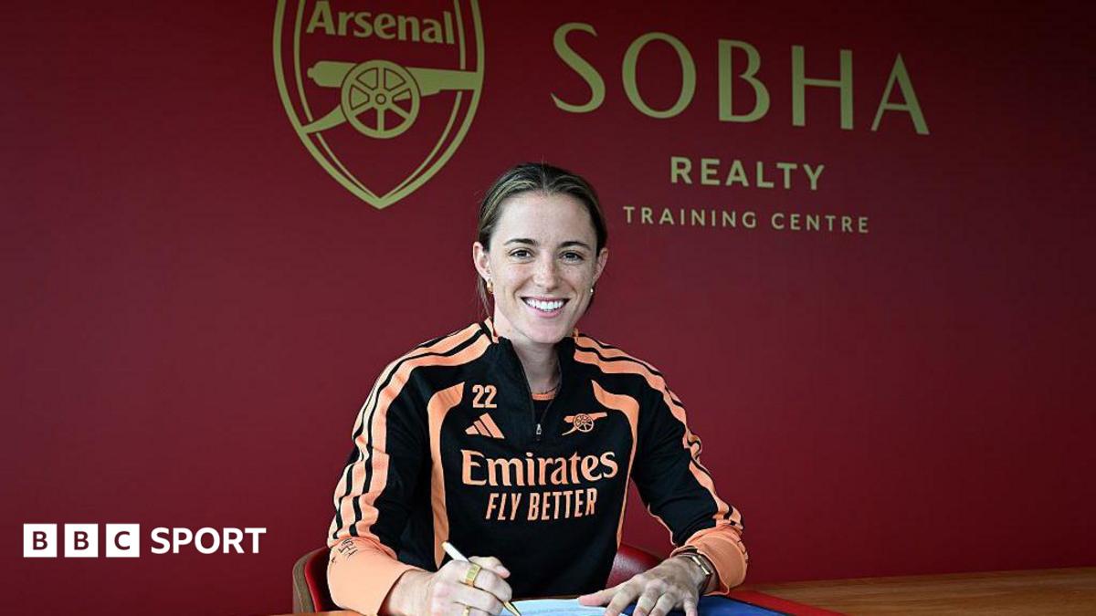 Arsenal Contrata Ona Batlle