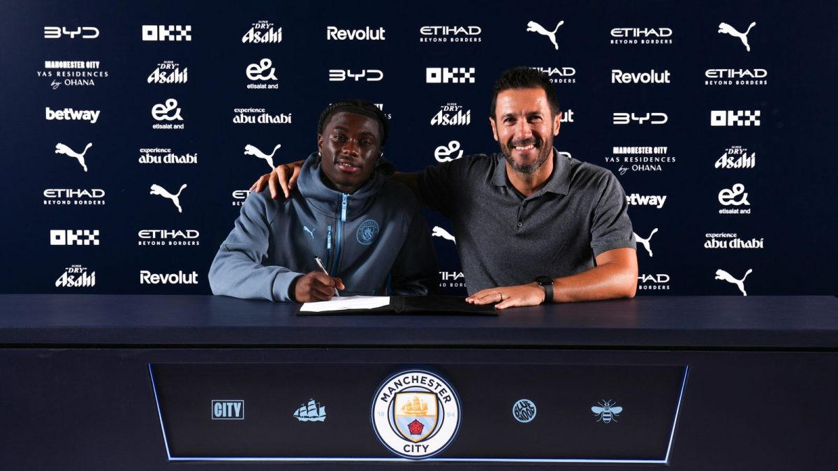 Man City contrata jovem promessa