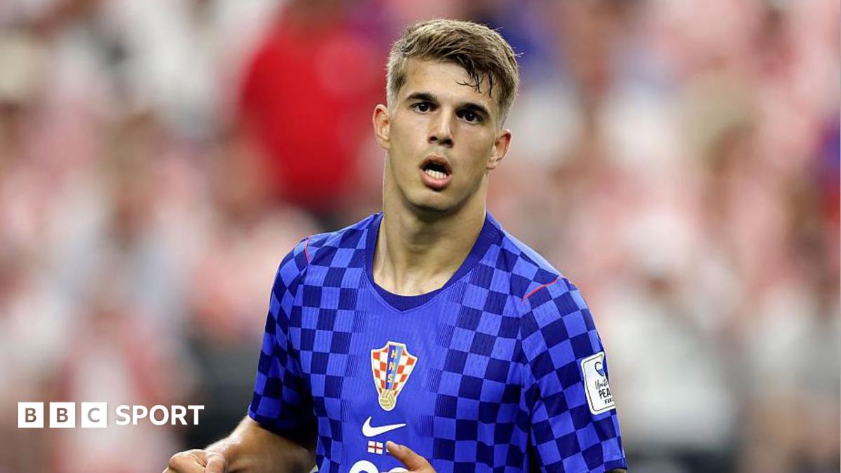 Brighton quebra recorde de transferência com contratação de Vuskovic