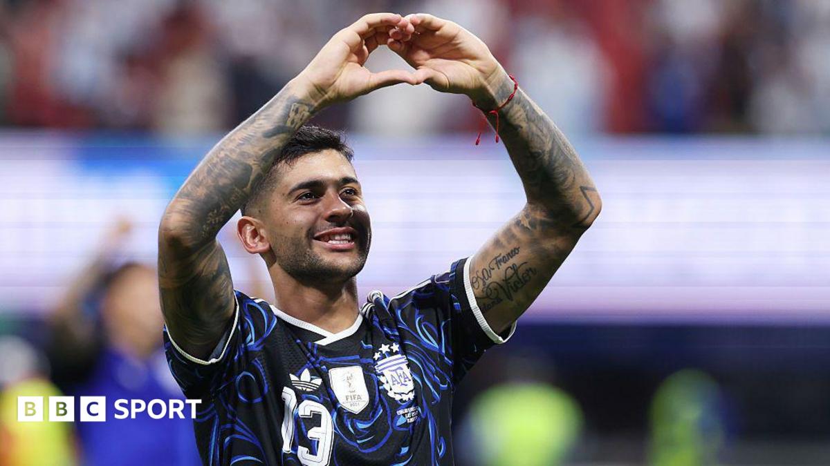 Romero Responde a Críticas