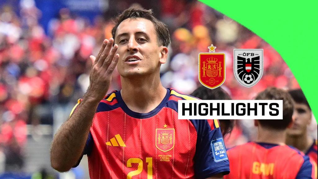 Espanha goleia Áustria e avança na Copa do Mundo
