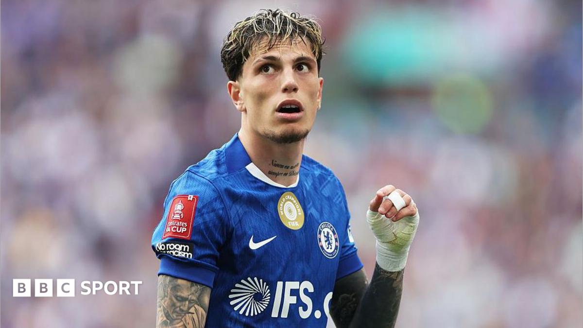 Aston Villa em Negociações para Contratar Jogador do Chelsea