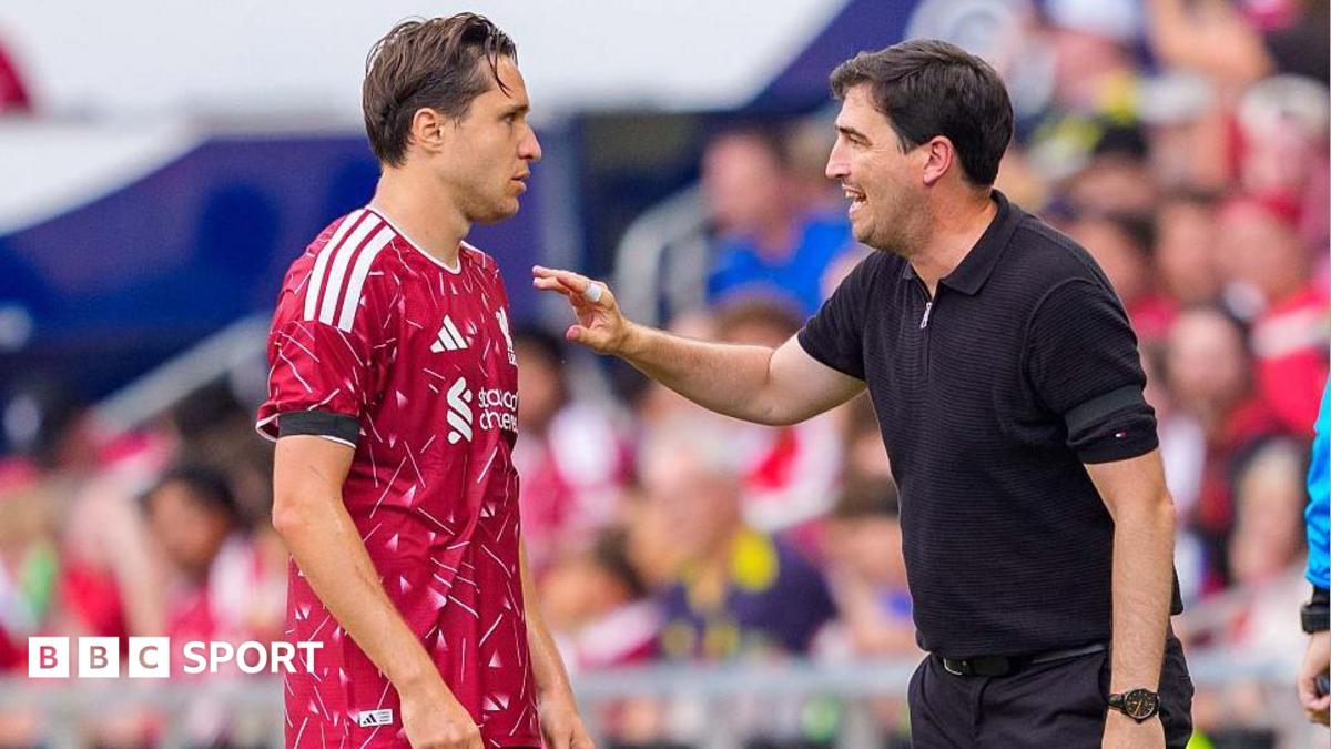 Chiesa feliz, mas quer novo capítulo no Liverpool