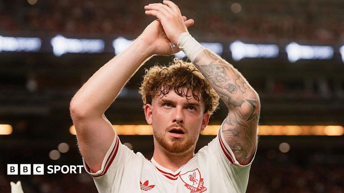 Elliott pronto para segunda chance no Liverpool
