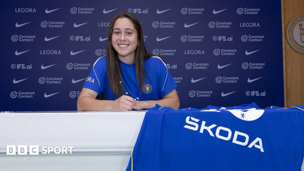 Chelsea Contrata Giulia Dragoni