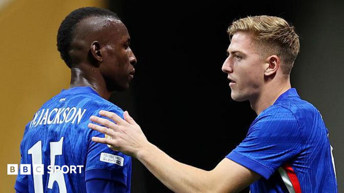 Chelsea Precisa Reduzir Elenco