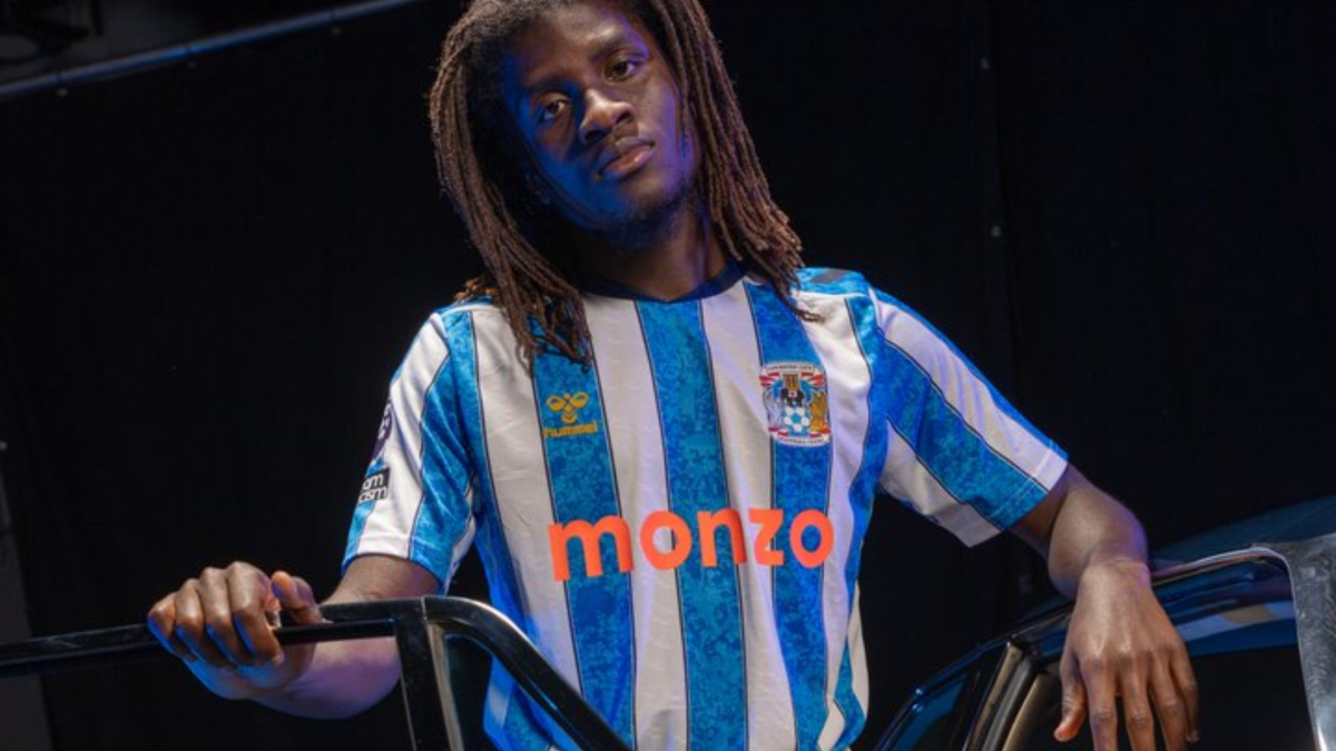 Yirenkyi se torna o fichagem mais caro da história do Coventry City
