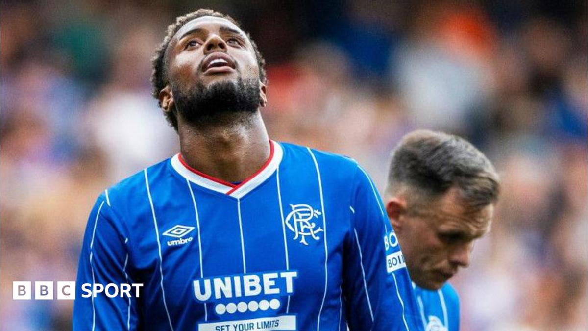 Rangers Rejeita Oferta por Youssef Chermiti